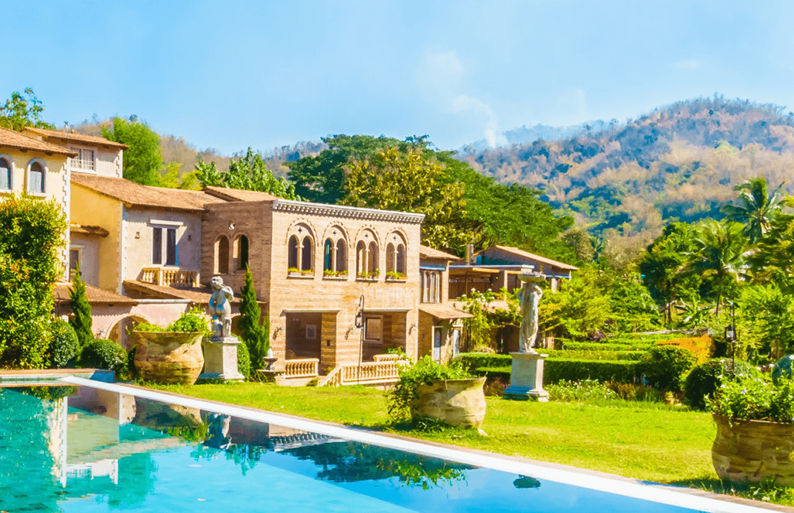 Featured Amenities On-site